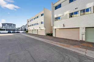 2304 S Troy St, Aurora, CO 80014 - Photo 31