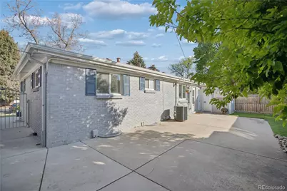 6055 Benton Street, Arvada, CO 80003 - Photo 29