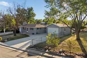 6055 Benton St, Arvada, CO 80003 - Photo 5