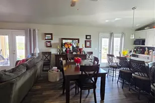 4131 Black Horse Dr, Pueblo, CO 81004 - Photo 5