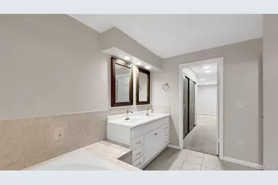 13950 E Oxford Place #B206, Aurora, CO 80014 - Photo 19