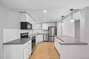 9899 E 7th Ave, Aurora, CO 80010 - Photo 15