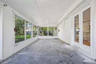 9899 E 7th Ave, Aurora, CO 80010 - Photo 33