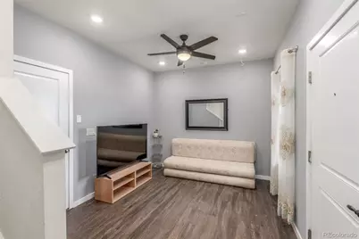 566 W Amherst Avenue, Englewood, CO 80110 - Photo 9