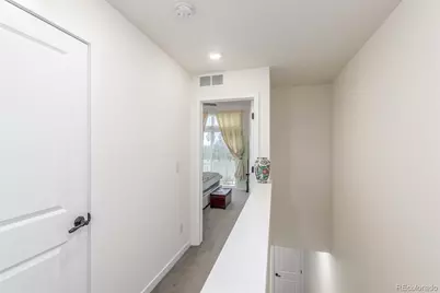 566 W Amherst Avenue, Englewood, CO 80110 - Photo 17