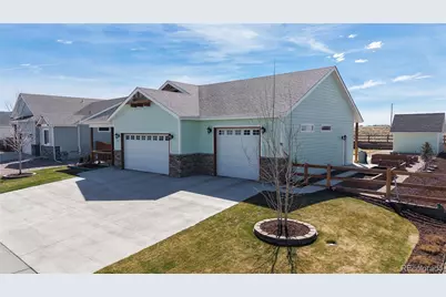 202 Wildcat Parkway, Wiggins, CO 80654 - Photo 3