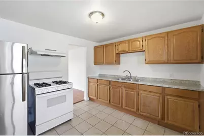 9501 E 11th Avenue, Aurora, CO 80010 - Photo 3