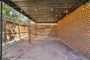 2856 N Glencoe St, Denver, CO 80207 - Photo 15