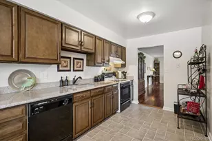 7335 W Maple Dr, Lakewood, CO 80226 - Photo 17