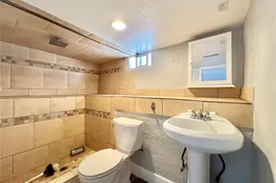 4420 Pennsylvania St, Denver, CO 80216 - Photo 9