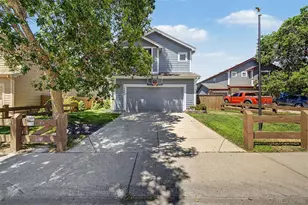 10484 Hollyhock Ct, Littleton, CO 80129 - Photo 3