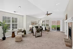 7615 S Addison Way, Aurora, CO 80016 - Photo 3