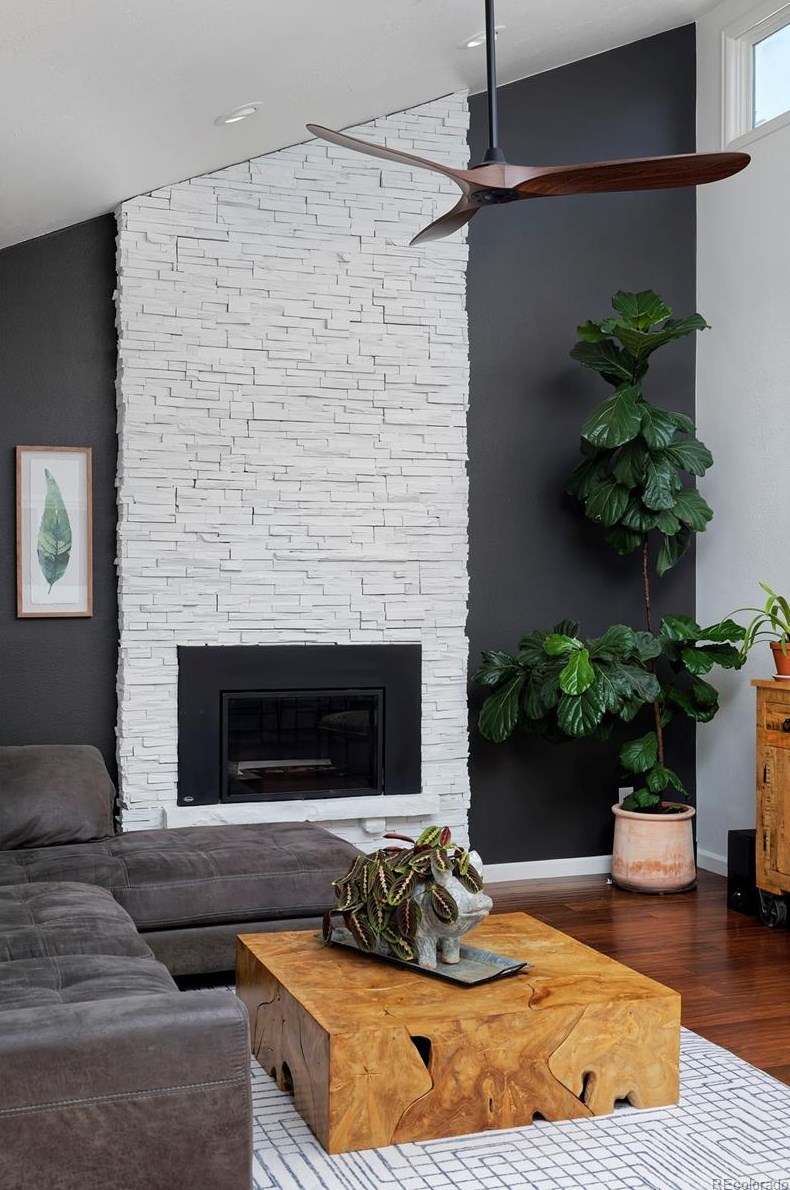 2236 Stuart St, Denver CO  80219-5115 exterior