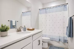 8918 S Riviera Ct, Aurora, CO 80016 - Photo 15