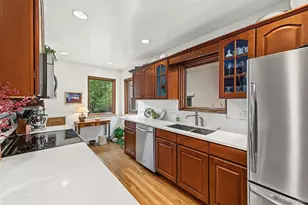 1176 S Milwaukee St, Denver, CO 80210 - Photo 11