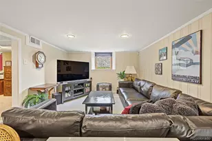 1176 S Milwaukee St, Denver, CO 80210 - Photo 13