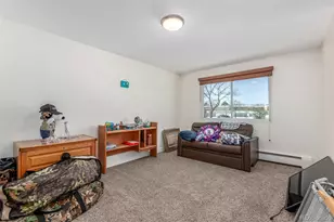 725 S Clinton St, Denver, CO 80247 - Photo 21