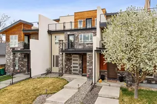 2930 S Lincoln St, Englewood, CO 80113 - Photo 1