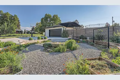 3695 E Dartmouth Avenue, Denver, CO 80210 - Photo 37