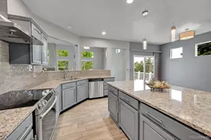 20532 E Lake Cir, Centennial, CO 80016 - Photo 17