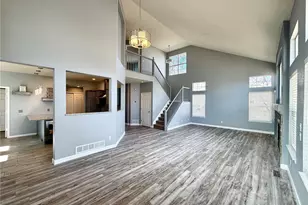 20532 E Lake Cir, Centennial, CO 80016 - Photo 13