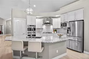 8034 S Scottsburg Ct, Aurora, CO 80016 - Photo 9