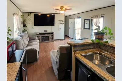 4210 E 100 Th Avenue, Thornton, CO 80229 - Photo 7