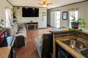 4210 E 100 Th Ave, Thornton, CO 80229 - Photo 7