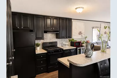 4210 E 100 Th Avenue, Thornton, CO 80229 - Photo 3