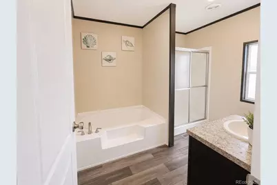 4210 E 100 Th Avenue, Thornton, CO 80229 - Photo 7