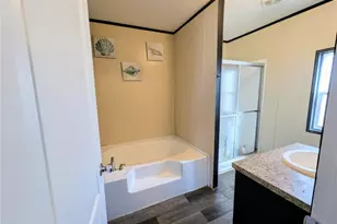 4210 E 100 Th Ave, Thornton, CO 80229 - Photo 5