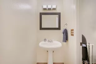 12670 W Virginia Ave, Lakewood, CO 80228 - Photo 9