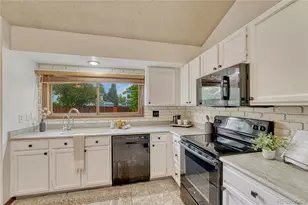 5436 S Walden Ct, Centennial, CO 80015 - Photo 11