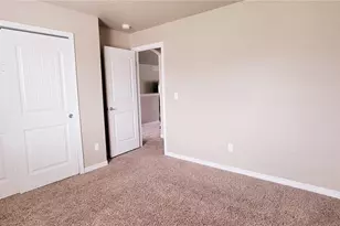 6729 Kearsarge Dr, Colorado Springs, CO 80925 - Photo 11