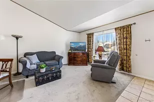 275 Settlement Ln, Elizabeth, CO 80107 - Photo 3