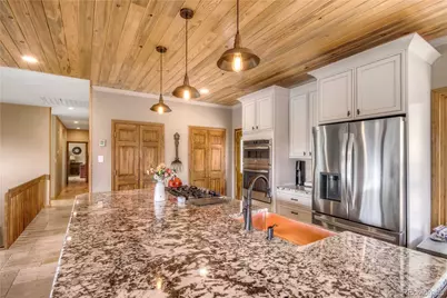 7008 Bluff Trail, Morrison, CO 80465 - Photo 33