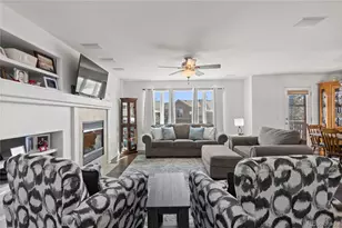 21965 E Irish Dr, Aurora, CO 80016 - Photo 9