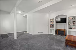 21965 E Irish Dr, Aurora, CO 80016 - Photo 39