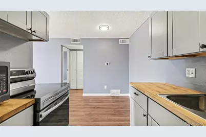 10211 Ura Lane #205, Thornton, CO 80260 - Photo 11