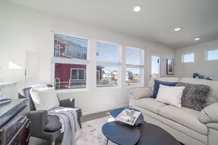 10056 Revere Ct, Commerce City, CO 80022 - Photo 5