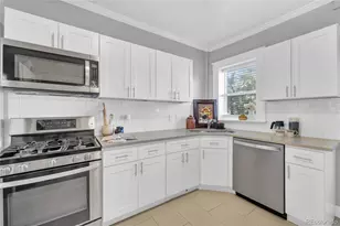 2545 N Lafayette St, Denver, CO 80205 - Photo 9
