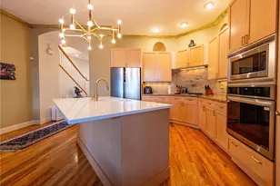 566 Josephine St, Denver, CO 80206 - Photo 7