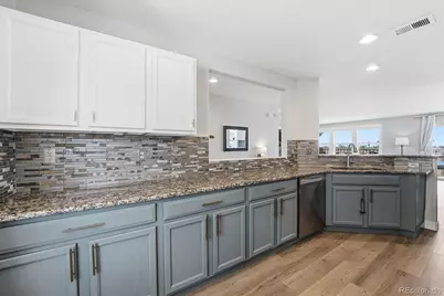 16097 Randolph Place, Denver, CO 80239 - Photo 13