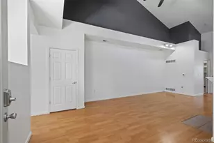 3258 S Waco Ct, Aurora, CO 80013 - Photo 5