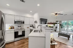 8358 S Independence Cir, Littleton, CO 80128 - Photo 5