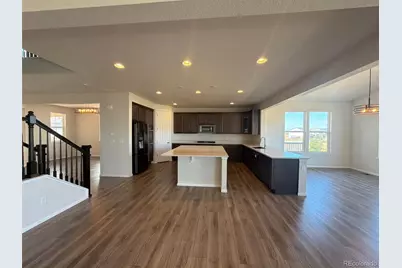 951 N Vandriver Way, Aurora, CO 80018 - Photo 7