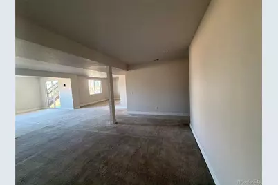 951 N Vandriver Way, Aurora, CO 80018 - Photo 25