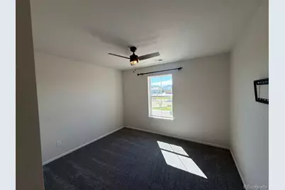 951 N Vandriver Way, Aurora, CO 80018 - Photo 13