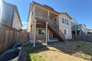951 N Vandriver Way, Aurora, CO 80018 - Photo 33