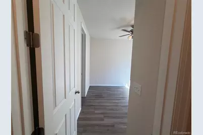 951 N Vandriver Way, Aurora, CO 80018 - Photo 23